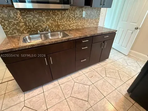 61 NE 59th Terrace Miami FL 33137
