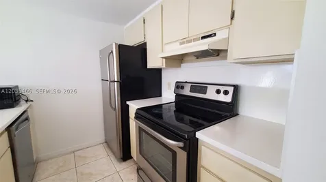 8160 Geneva Court Doral FL 33166