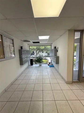 245 18th Street Miami Beach FL 33139
