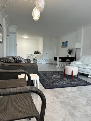 245 18th Street Miami Beach FL 33139
