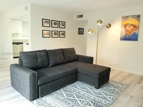 1601 Bay Road Miami Beach FL 33139