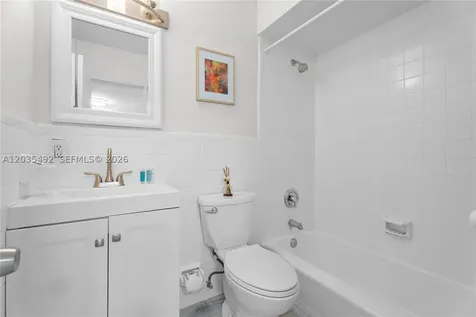 1601 Bay Road Miami Beach FL 33139