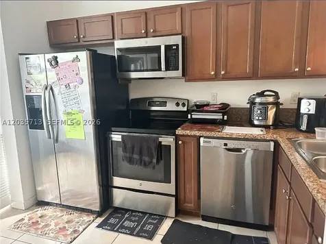 22421 SW 88th Place Cutler Bay FL 33190