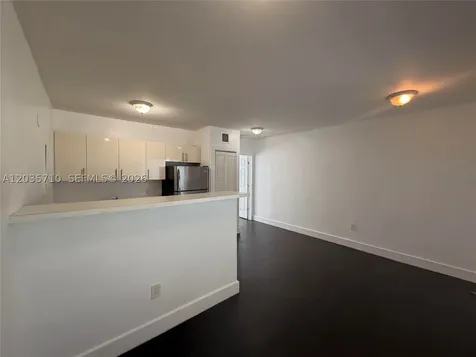 1040 NW 3rd Avenue Miami FL 33136