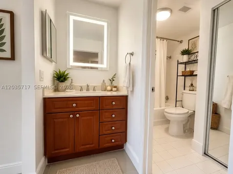 18840 NW 57th Avenue Hialeah FL 33015