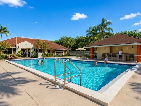 18840 NW 57th Avenue Hialeah FL 33015