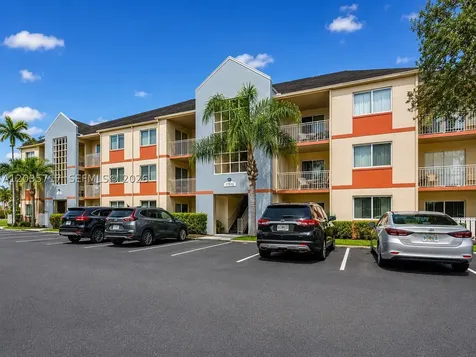18840 NW 57th Avenue Hialeah FL 33015