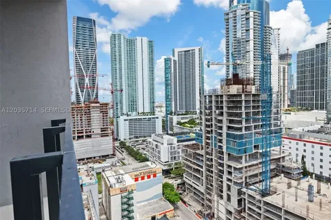 20 NE 11th Street Miami FL 33132