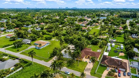 10945 NW 19th Avenue Miami FL 33167