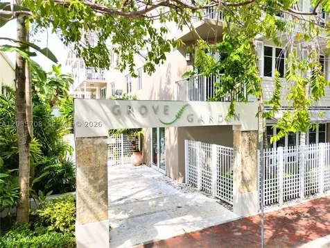 3540 Main Highway Miami FL 33133
