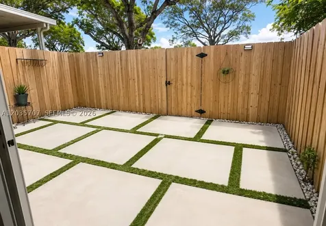 2459 SE 10th Street Homestead FL 33035