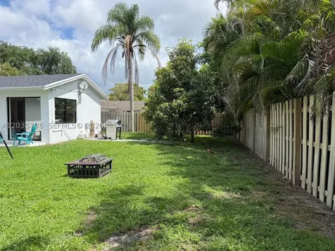 9764 Saddlebrook Drive Boca Raton FL 33496