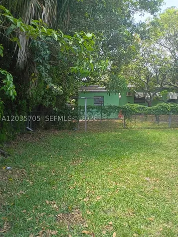 1101 NW 55th Terrace Miami FL 33127