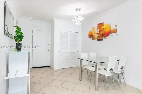 2501 S Ocean Drive Hollywood FL 33019