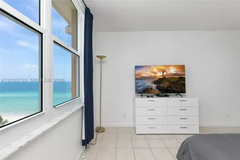 2501 S Ocean Drive Hollywood FL 33019