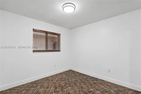 11432 NW 87th Place Hialeah Gardens FL 33018