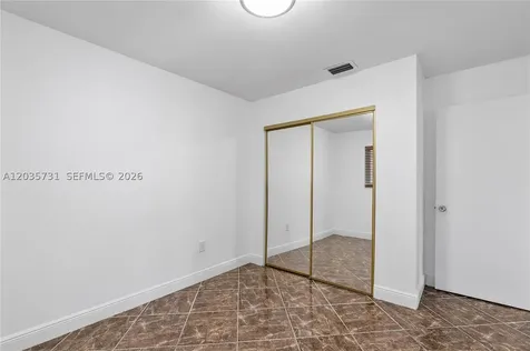 11432 NW 87th Place Hialeah Gardens FL 33018