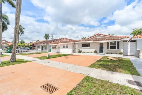 11432 NW 87th Place Hialeah Gardens FL 33018
