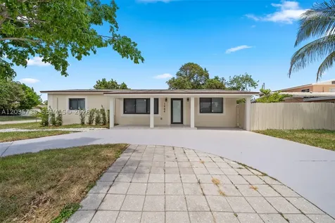 1944 NE 2nd Avenue Pompano Beach FL 33060