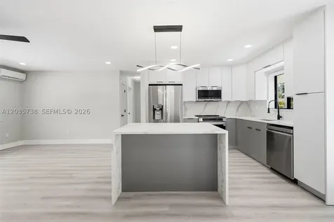 1944 NE 2nd Avenue Pompano Beach FL 33060