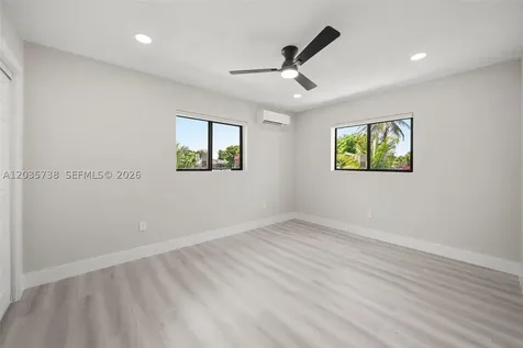 1944 NE 2nd Avenue Pompano Beach FL 33060