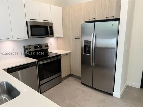 16395 Biscayne Boulevard North Miami Beach FL 33160