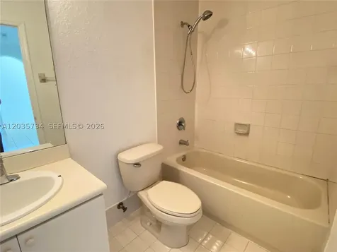 1658 SE 28th Court Homestead FL 33035