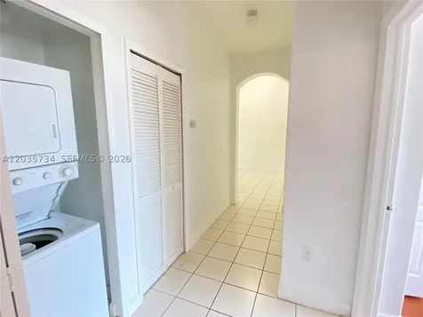 1658 SE 28th Court Homestead FL 33035
