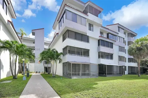 8255 SW 152nd Avenue Miami FL 33193
