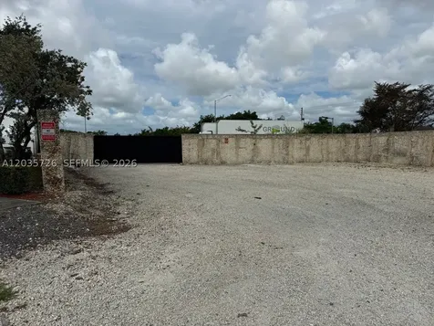 SW 157th Homestead FL 33033