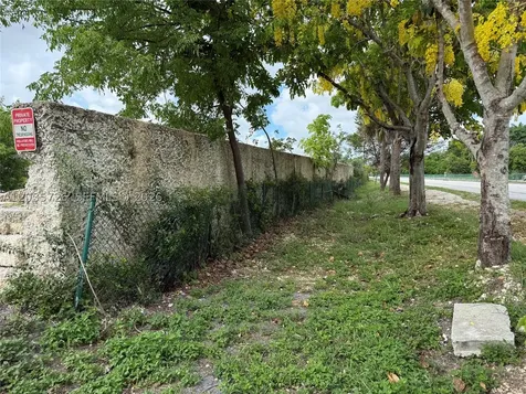SW 157th Homestead FL 33033
