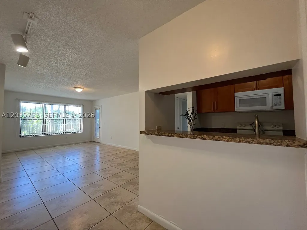 4321 W Mcnab Road Pompano Beach FL 33069