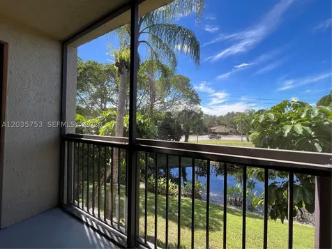 4321 W Mcnab Road Pompano Beach FL 33069