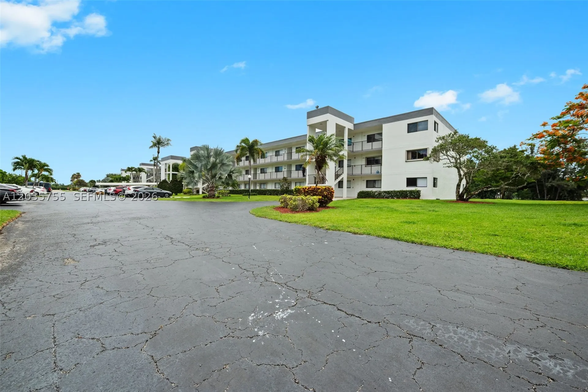 5598 Witney Drive Delray Beach FL 33484