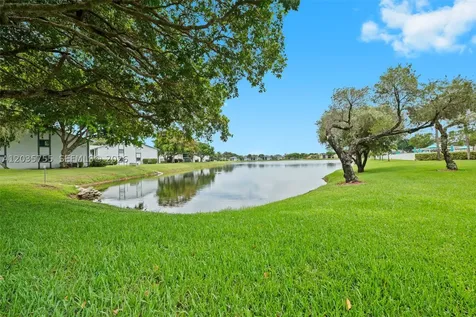 5598 Witney Drive Delray Beach FL 33484