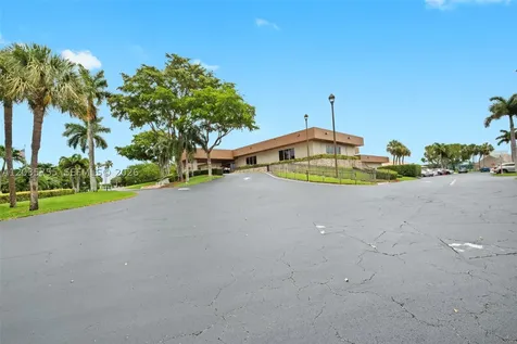 5598 Witney Drive Delray Beach FL 33484