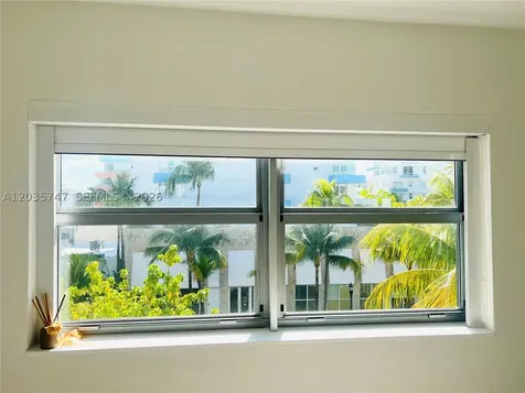 240 Collins Avenue Miami Beach FL 33139