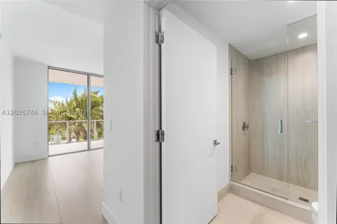 2411 Laguna Circle North Miami FL 33181