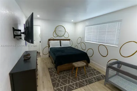 310 NE 162nd Street Miami FL 33162