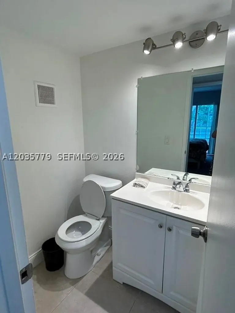 493 Fanshaw L Boca Raton FL 33434