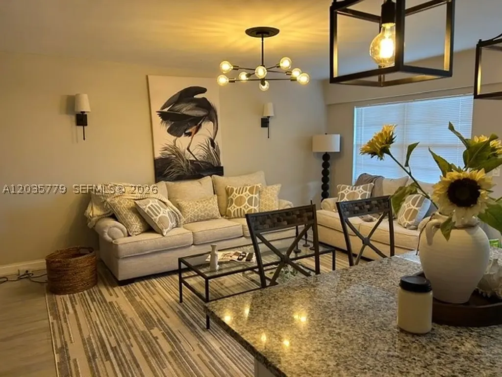 493 Fanshaw L Boca Raton FL 33434