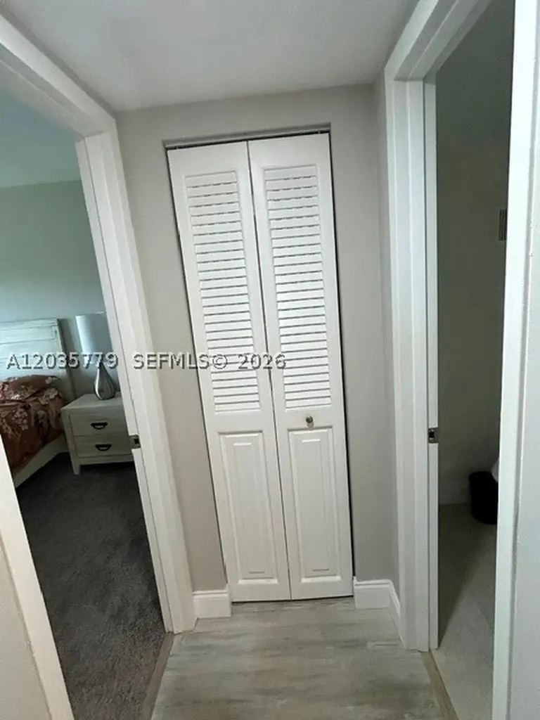 493 Fanshaw L Boca Raton FL 33434