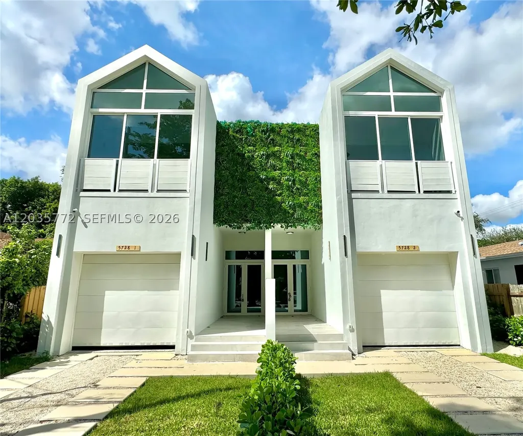 5728 NW 5th Court Miami FL 33127