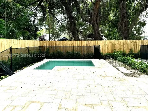 5728 NW 5th Court Miami FL 33127