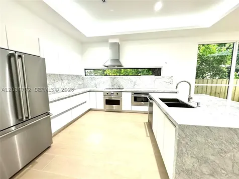 5728 NW 5th Court Miami FL 33127