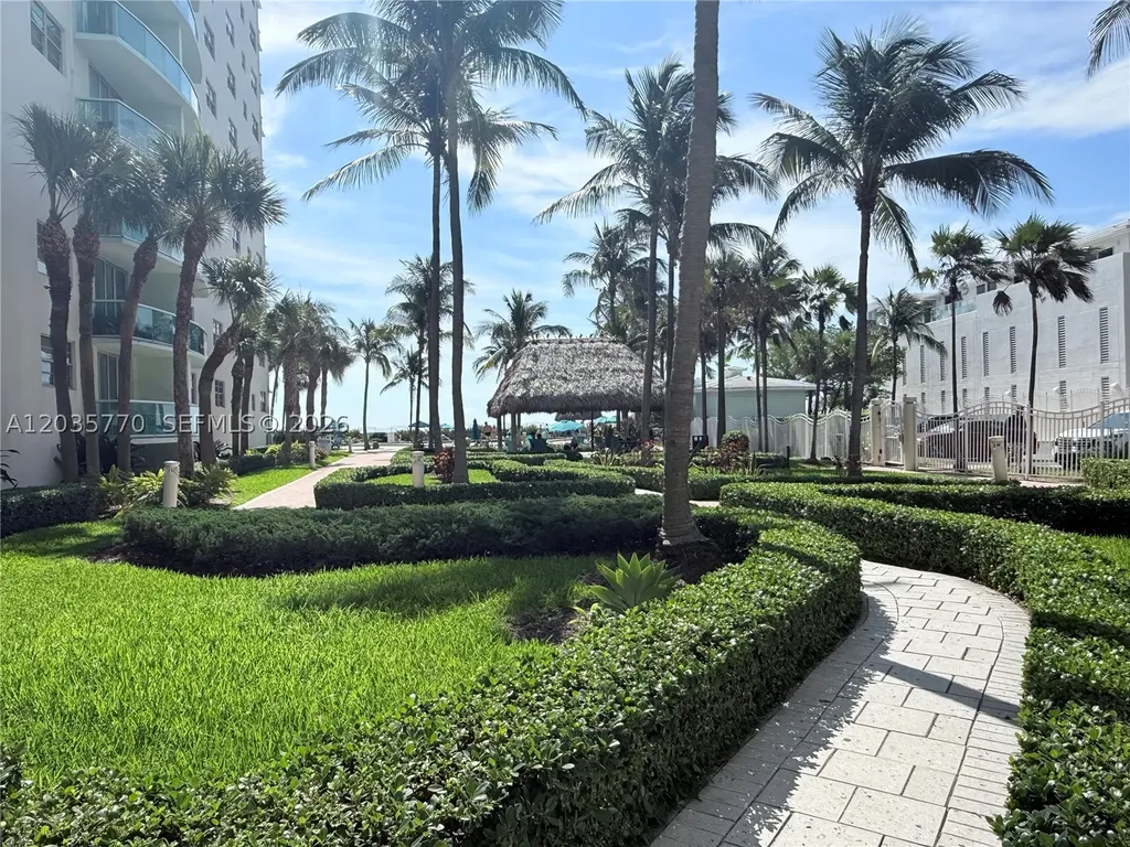 3901 S Ocean Drive Hollywood FL 33019