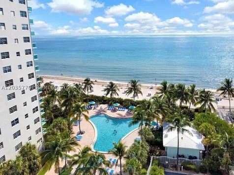 3901 S Ocean Drive Hollywood FL 33019