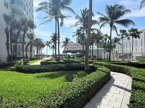 3901 S Ocean Drive Hollywood FL 33019