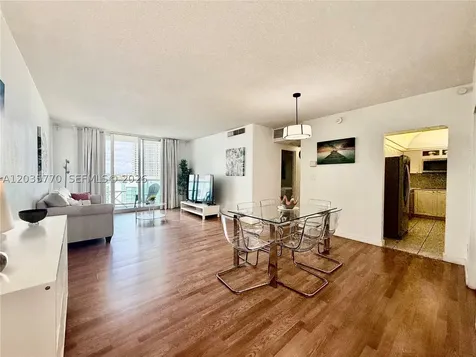 3901 S Ocean Drive Hollywood FL 33019