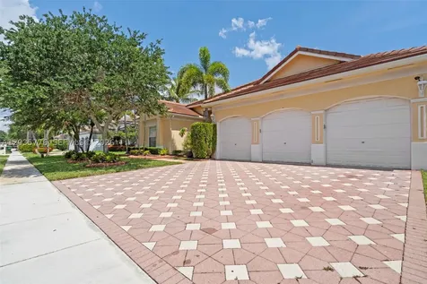15957 SW 16th Street Pembroke Pines FL 33027